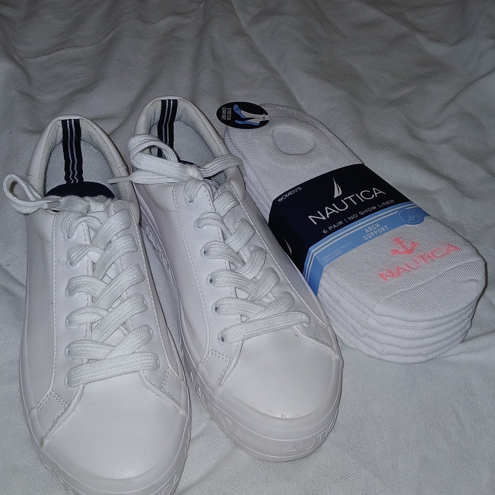 Nautica Women's Classic White Sneakers
